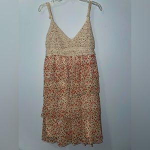 Allen B. Floral ruffle dress size 6